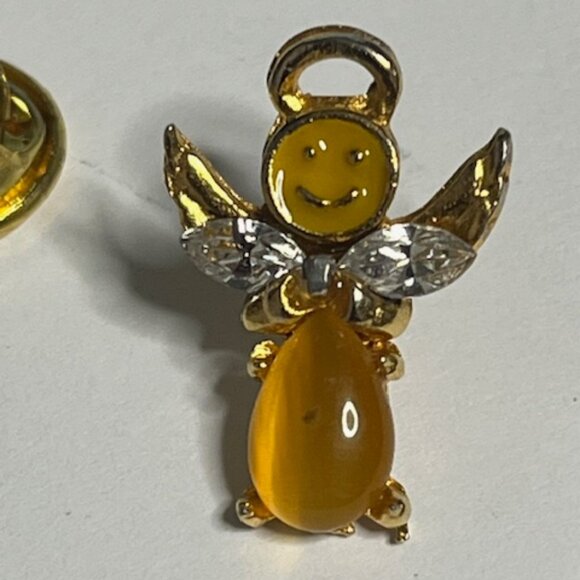 Angel of Happiness Gold Tone Rhinestone Wings Smiley Face Hat Vest Lapel Pin - Picture 8 of 14